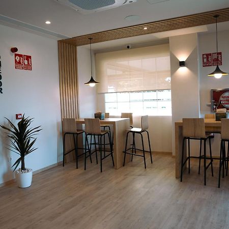 Miajadas Hospedium Hotel Triana מראה חיצוני תמונה