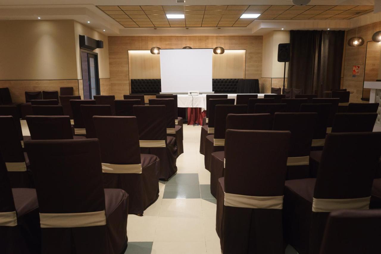 Miajadas Hospedium Hotel Triana מראה חיצוני תמונה