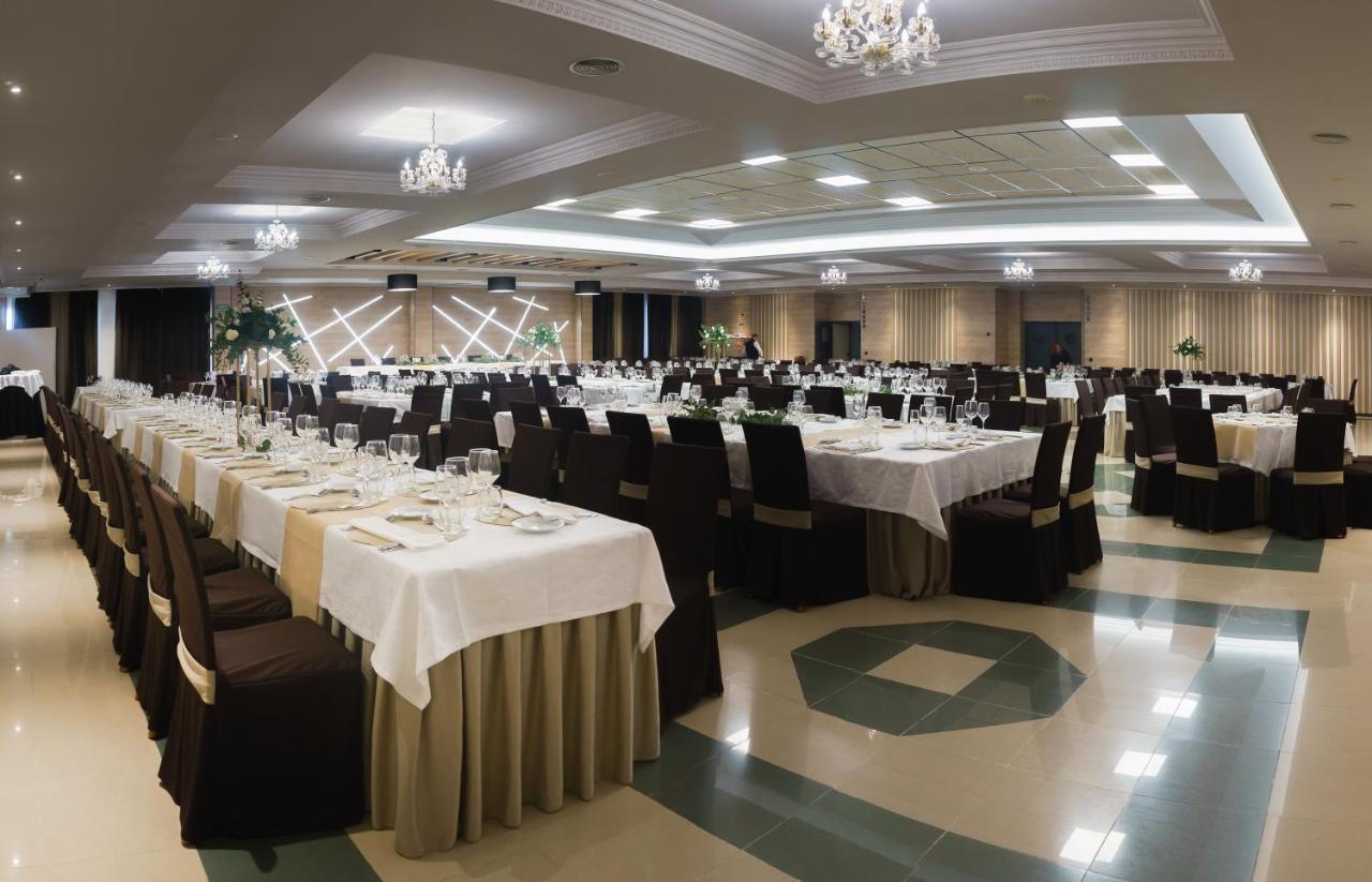 Miajadas Hospedium Hotel Triana מראה חיצוני תמונה